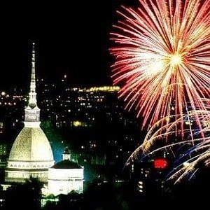 FESTA DI SAN GIOVANNI A TORINO: SI FESTEGGIA DAL 21 AL 24 GIUGNO CON MUSICA E FUOCHI PIROTECNICI