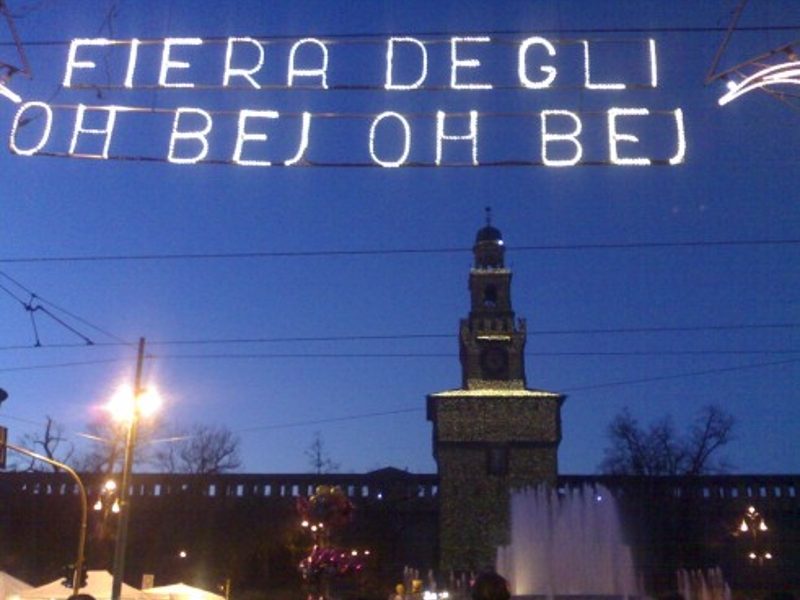 OH BEJ OH BEJ DA VENERDI' 05 A LUNEDI' 08 DICEMBRE 2014 MILANO PIAZZA CASTELLO